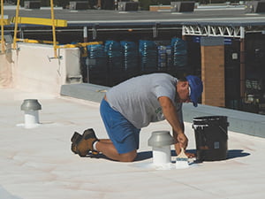 Roofing Contractor1